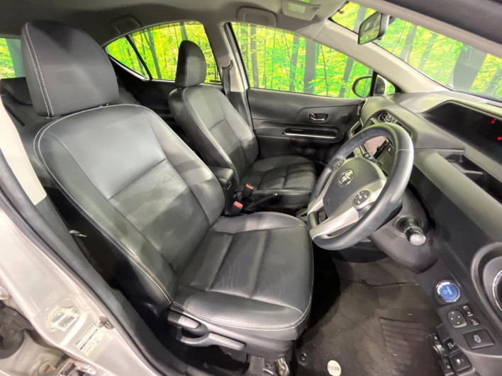 2014 Toyota Aqua DAA-NHP10 (UW-6a17b2dc9c5c1)[27]