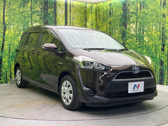 2016 Toyota Sienta DAA-NHP170G (UW-6a17b2e094e25)[8]
