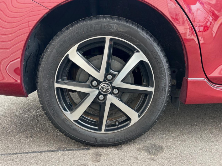 2019 Toyota Corolla Fielder DBA-NRE161G (UW-6a17b2e410b49)[10]