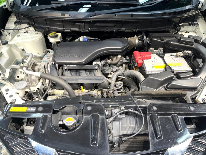 2017 Nissan X-Trail DBA-NT32 (UW-6a17b2e8ad477)[4]