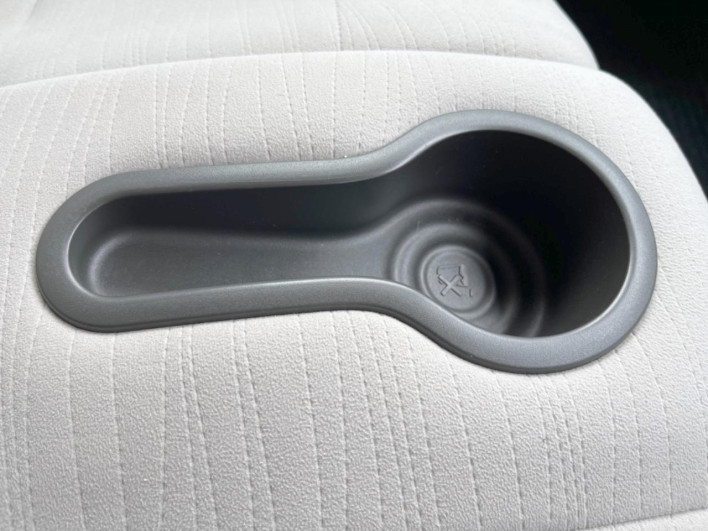 2010 Nissan Cube DBA-NZ12 (UW-6a17b2ec82970)[27]
