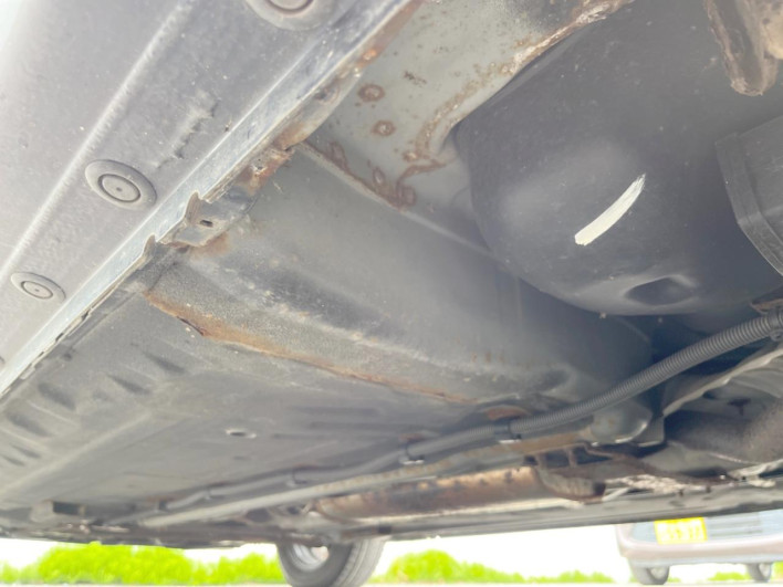 2010 Nissan Cube DBA-NZ12 (UW-6a17b2ec82970)[17]