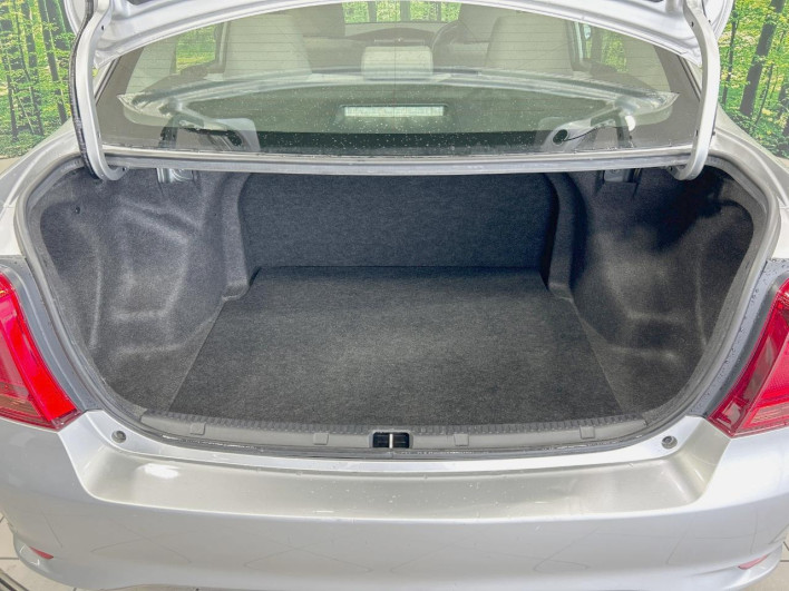 2015 Toyota Corolla Axio DBA-NZE161 (UW-6a17b2ed17249)[13]