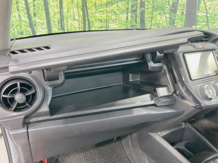 2015 Toyota Corolla Axio DBA-NZE161 (UW-6a17b2ed17249)[22]