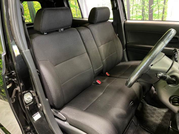 2011 Toyota bB CBA-QNC21 (UW-6a17b2f0a1e71)[14]
