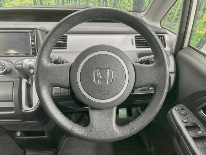 2009 Honda Step Wagon DBA-RG1 (UW-6a17b2f2b804e)[19]