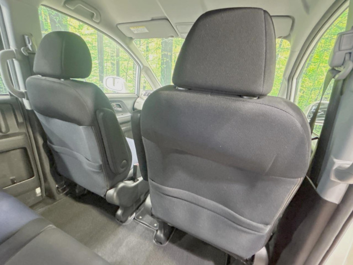 2009 Honda Step Wagon DBA-RG1 (UW-6a17b2f2b804e)[15]