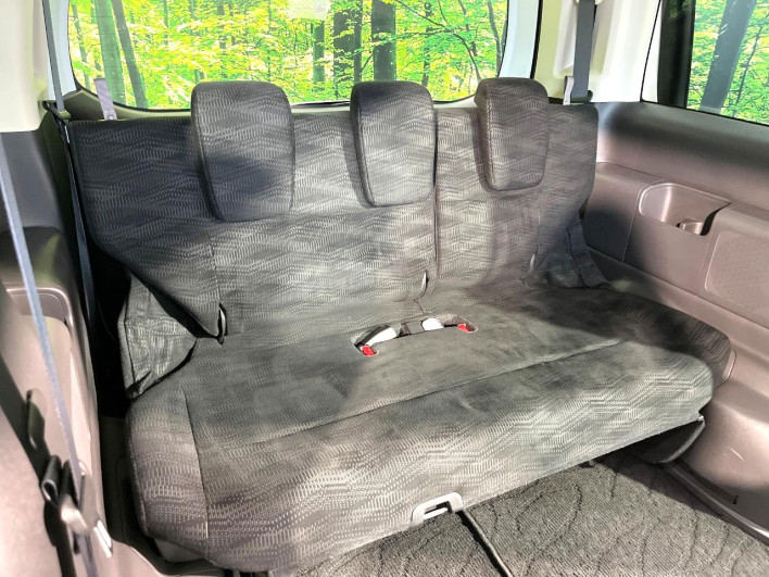 2012 Honda Step Wagon DBA-RK1 (UW-6a17b2f2bf0a1)[28]