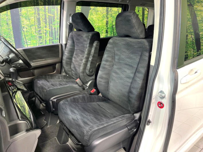 2012 Honda Step Wagon DBA-RK1 (UW-6a17b2f2bf0a1)[25]