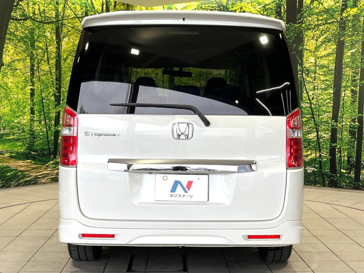 2012 Honda Step Wagon DBA-RK1 (UW-6a17b2f2bf0a1)[9]