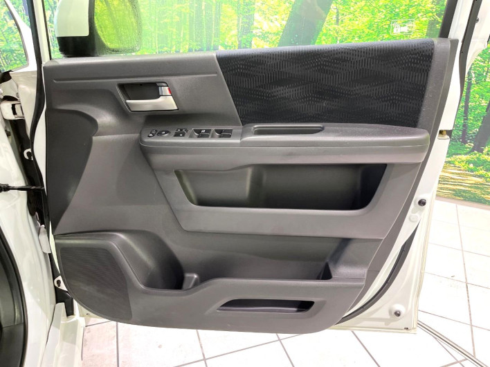 2012 Honda Step Wagon DBA-RK1 (UW-6a17b2f2bf0a1)[29]