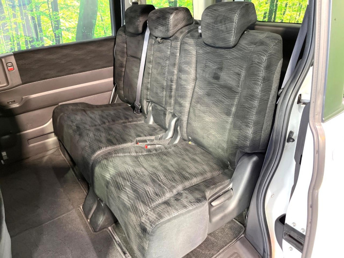 2012 Honda Step Wagon DBA-RK1 (UW-6a17b2f2bf0a1)[26]