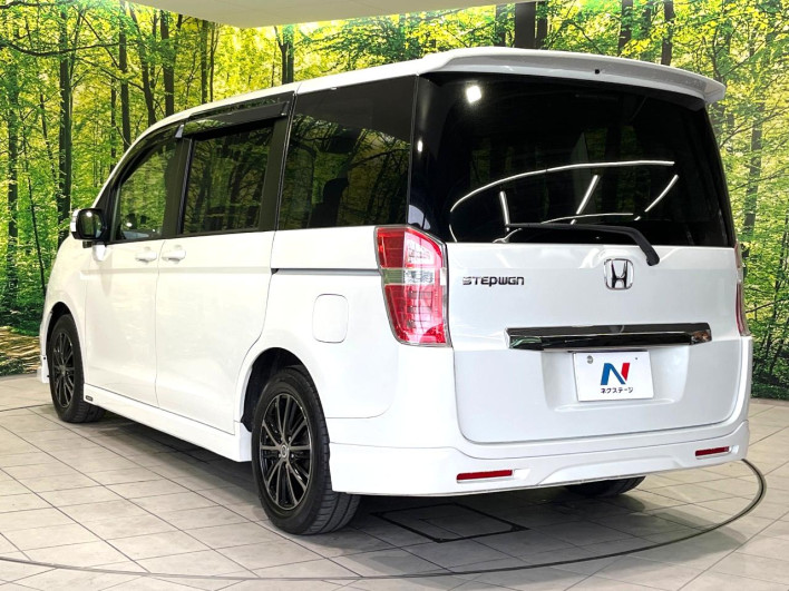 2012 Honda Step Wagon DBA-RK1 (UW-6a17b2f2bf0a1)[8]