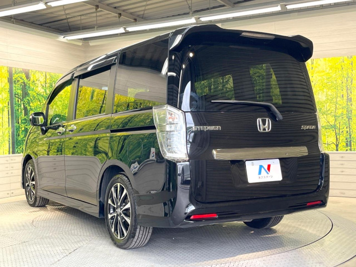 2015 Honda Stepwgn Spada DBA-RK5 (UW-6a17b2f4c1e16)[10]