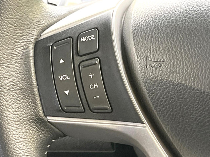 2015 Honda Stepwgn Spada DBA-RK5 (UW-6a17b2f4c1e16)[27]