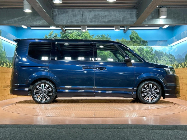 2024 Honda Step Wagon 6AA-RP8 (UW-6a17b2f62e13a)[15]