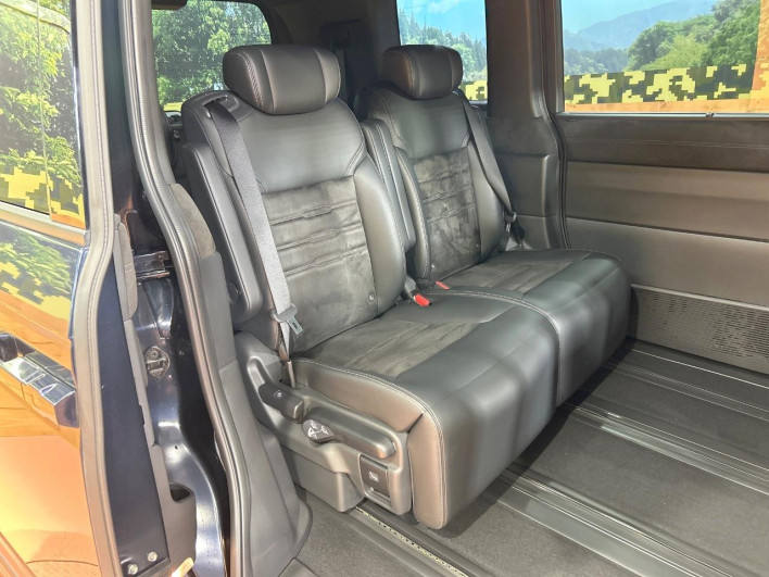 2024 Honda Step Wagon 6AA-RP8 (UW-6a17b2f62e13a)[23]