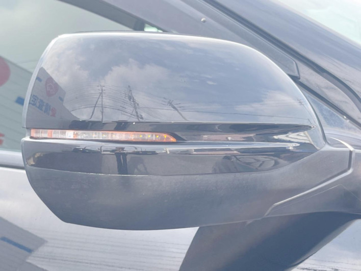 2014 Honda VEZEL DAA-RU3 (UW-6a17b2f74d948)[17]