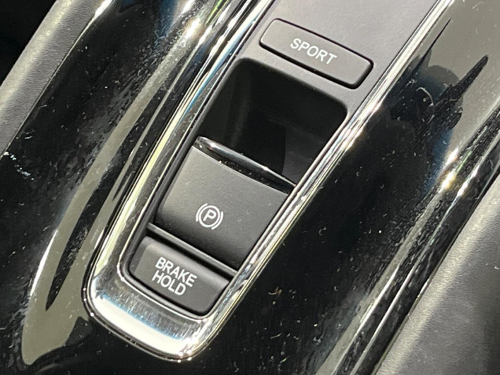 2017 Honda VEZEL DAA-RU4 (UW-6a17b2faebd72)[20]