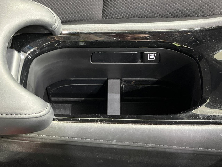 2017 Honda VEZEL DAA-RU4 (UW-6a17b2faebd72)[9]