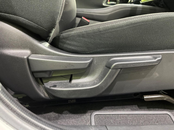 2017 Honda VEZEL DAA-RU4 (UW-6a17b2faebd72)[8]