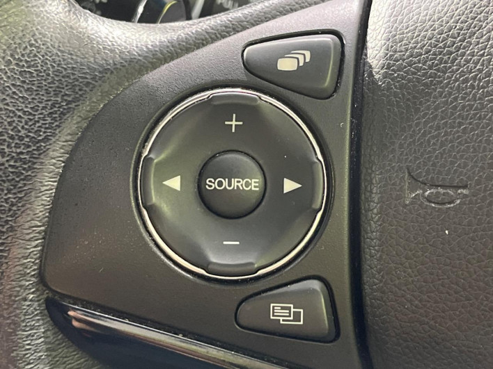 2017 Honda VEZEL DAA-RU4 (UW-6a17b2faebd72)[25]