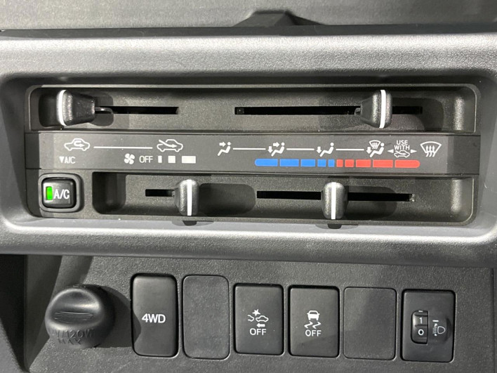 2020 Daihatsu Hiace Truck EBD-S510P (UW-6a17b305731c4)[23]