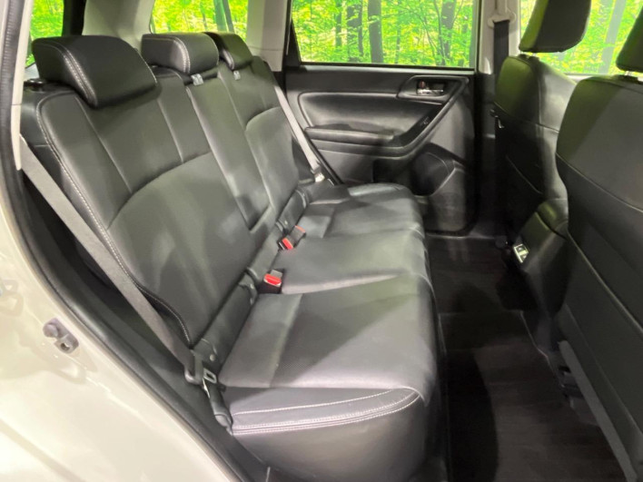 2015 Subaru Forester DBA-SJ5 (UW-6a17b30978167)[28]