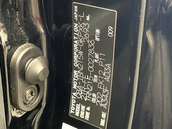 2009 Toyota Hilux Surf CBA-TRN215W (UW-6a17b3186ddf1)[1]