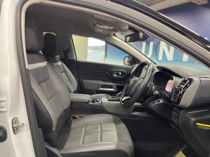 2019 Citroen C5 Aircross 3DA-C84AH01 (UW-6a17b31e47ef8)[29]