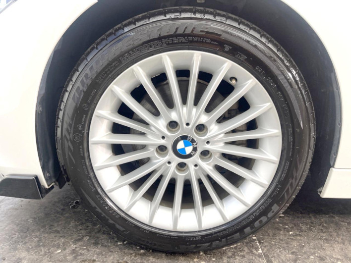 2015 BMW 3 Series DBA-8A20 (UW-6a17b325cf945)[8]