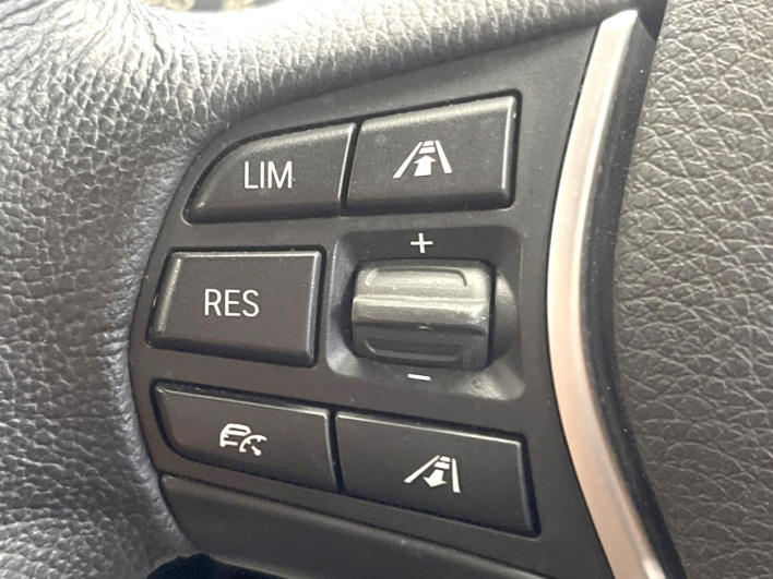 2015 BMW 3 Series DBA-8A20 (UW-6a17b325cf945)[28]