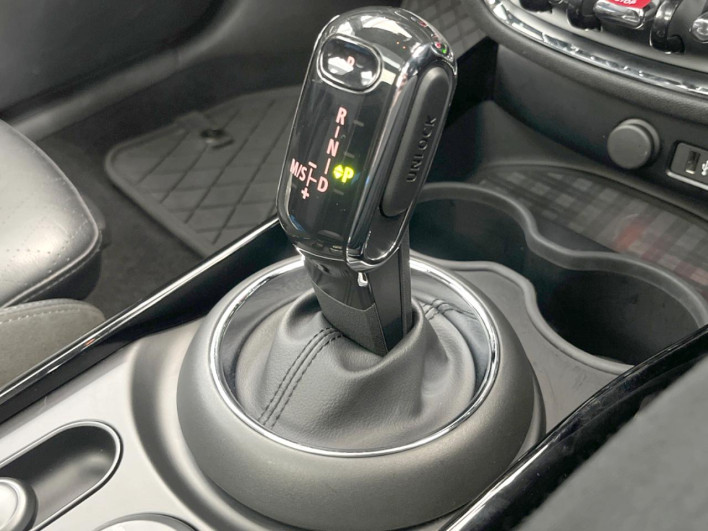 2020 Rover Mini 3BA-LV20M (UW-6a17b32d40f4d)[28]