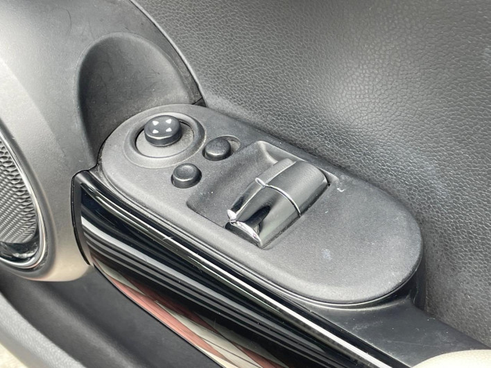 2015 Rover Mini DBA-XM15 (UW-6a17b32d485f8)[23]