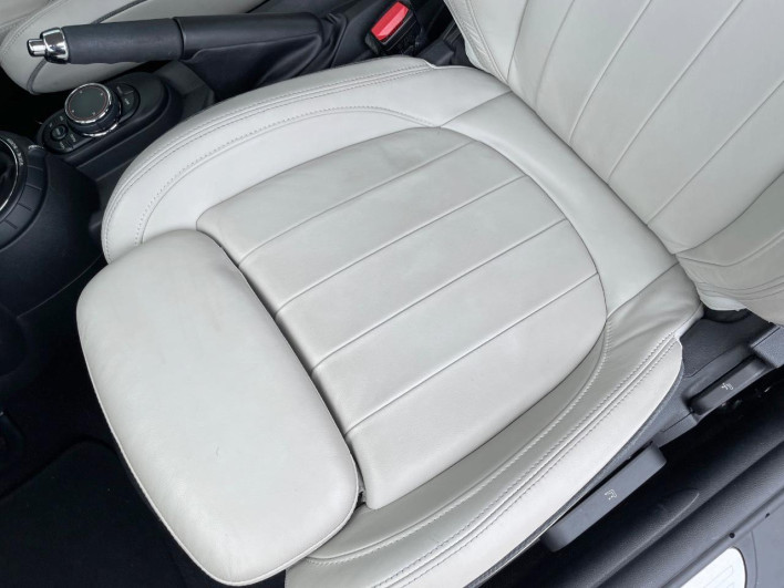 2015 Rover Mini DBA-XM15 (UW-6a17b32d485f8)[18]