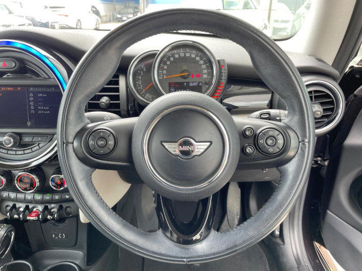 2015 Rover Mini DBA-XM15 (UW-6a17b32d485f8)[27]