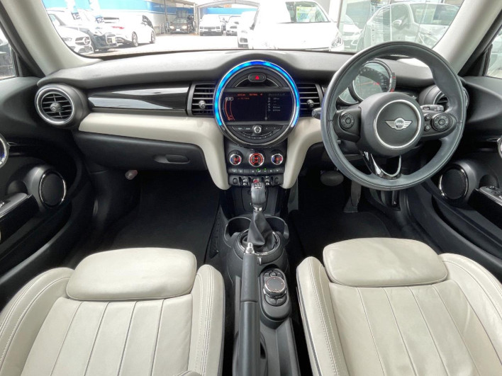 2015 Rover Mini DBA-XM15 (UW-6a17b32d485f8)[26]