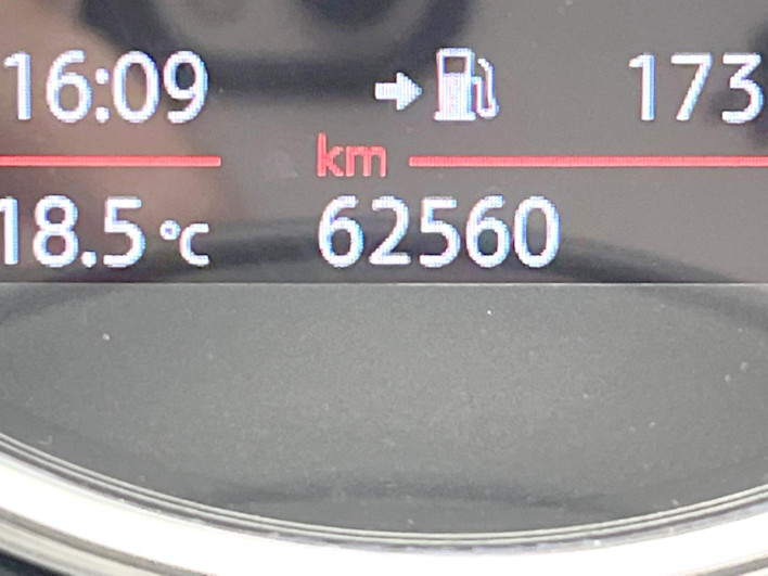 2018 Rover Mini LDA-YT20 (UW-6a17b32de2e23)[2]