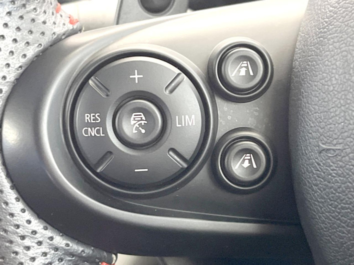 2018 Rover Mini LDA-YT20 (UW-6a17b32de2e23)[23]
