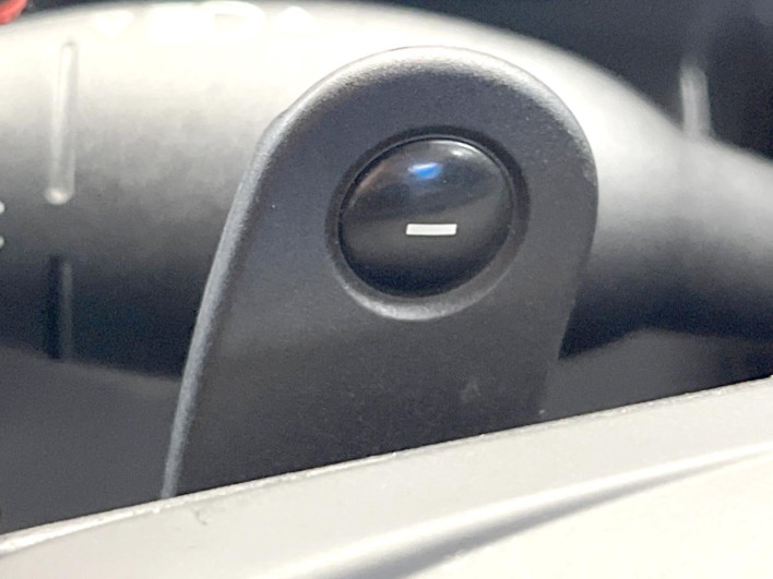 2018 Rover Mini LDA-YT20 (UW-6a17b32de2e23)[25]