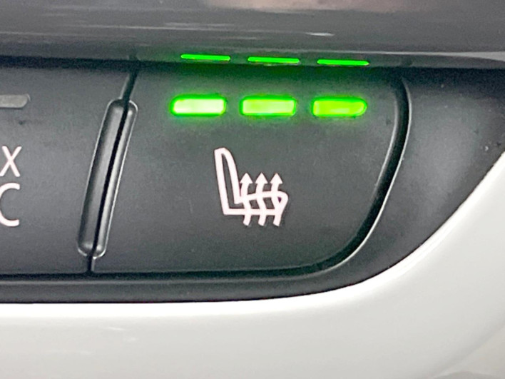 2018 Rover Mini LDA-YT20 (UW-6a17b32de2e23)[14]