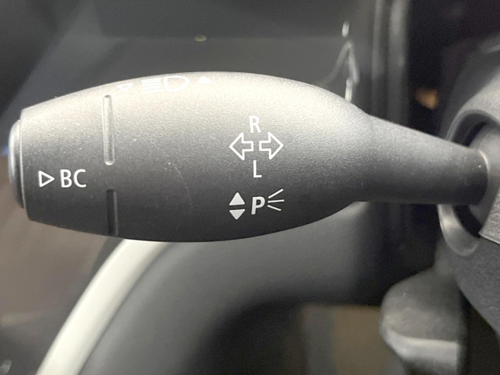 2017 Rover Mini LDA-YT20 (UW-6a17b32e46ddc)[25]