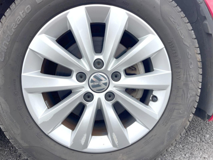 2016 Volkswagen The Beetle DBA-16CBZ (UW-6a17b32e98c3d)[15]