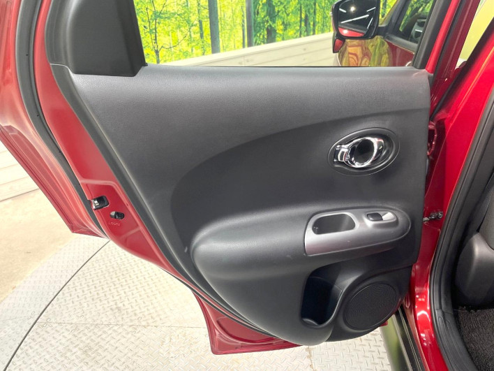 2015 Nissan JUKE DBA-YF15 (UW-6a17b33020ef8)[28]
