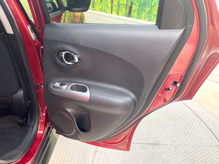 2015 Nissan JUKE DBA-YF15 (UW-6a17b33020ef8)[23]