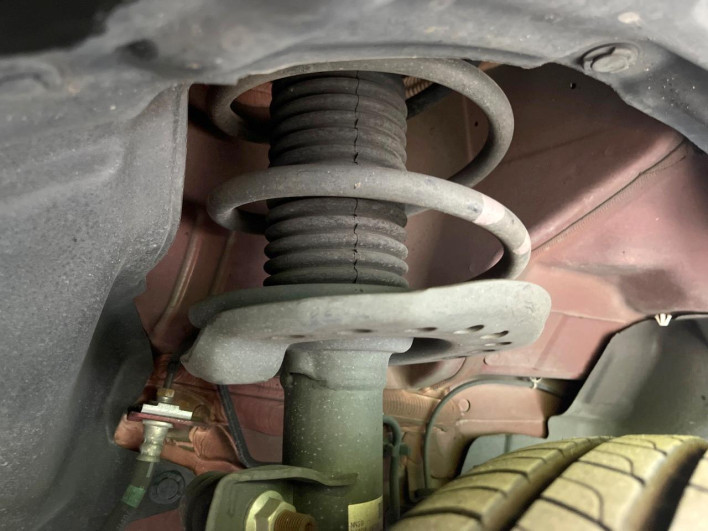 2015 Nissan JUKE DBA-YF15 (UW-6a17b330c8d7c)[18]
