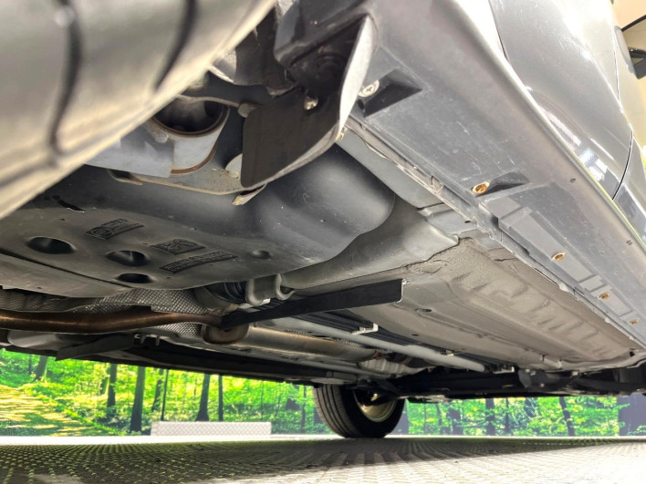 2016 Nissan JUKE DBA-YF15 (UW-6a17b330d6322)[13]