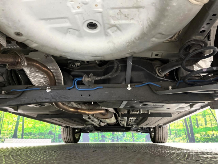 2016 Nissan JUKE DBA-YF15 (UW-6a17b330d6322)[15]