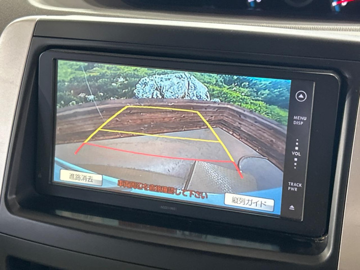 2011 Toyota Noah DBA-ZRR70G (UW-6a17b33c3bba6)[14]