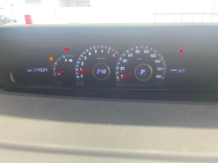 2013 Toyota Noah DBA-ZRR70G (UW-6a17b33c70bc2)[17]